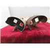 Image 3 : 2 Antique Stereo Viewers & Assorted Cards 