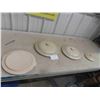 Image 1 : 4 Stoneware Lids: 6 Gallon with Bite, 4 Gallon with