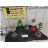 Image 1 : 5 Coal Oil Lamps 3 with Chimneys