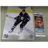 Image 4 : Winnipeg Jets Lot : Hellebuyck Bobble Head and Poster