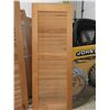Image 4 : 2 Cedar Wood Shutters/Louverep Doors , Reduce