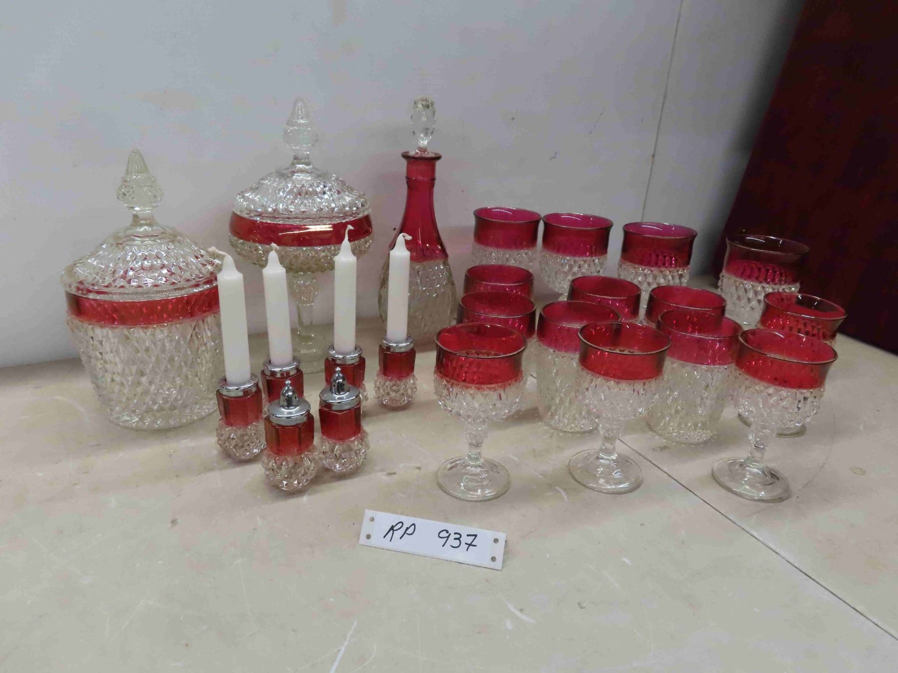 Ruby Diamond Point 26pcs Diamond Point Ruby Red Flash Glassware