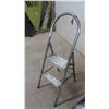 Image 3 : (2) 3ft Aluminum Step Folding Ladder 
