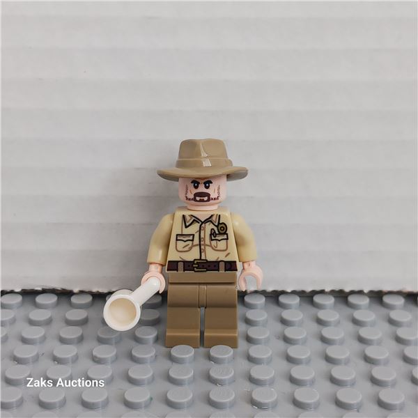 Chief Jim Hopper, Stranger Things Minifigure