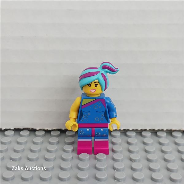 Flashback Lucy, The LEGO Movie 2 Minifigure