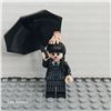 Image 1 : Wednesday Addams & Thing Minifigure