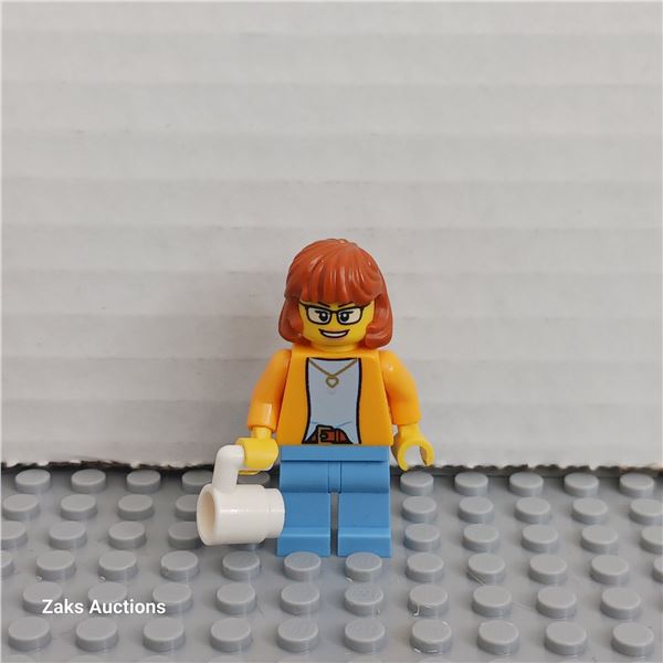 Space Ride Patron Minifigure