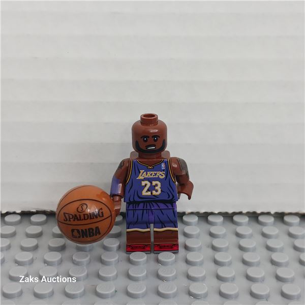 NBA Basketball Lakers James #23 Minifigure
