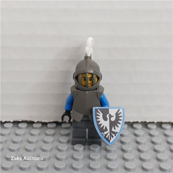 Castle - King's Knight Blue and White Minifigure