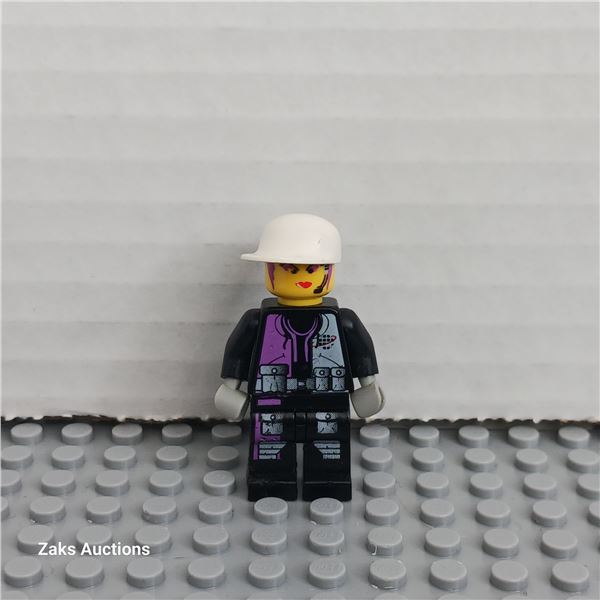 Radia Minifigure