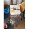 Image 1 : Gandy P45 MP+3  Poly Cam Applicator