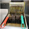 Image 2 : VULCAN 40LB NATURAL GAS DEEP FRYER W/ 2 BASKETS