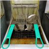 Image 2 : VULCAN 40LB NATURAL GAS DEEP FRYER W/ 2 BASKETS