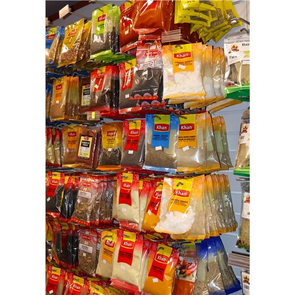LARGE LOT OF ASSORTED SPICES