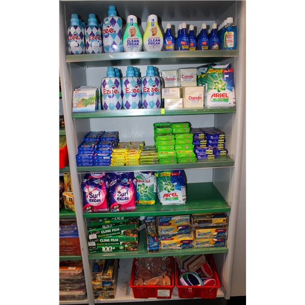 LARGE LOT OF ASSORTED CLEANING SUPPLIES