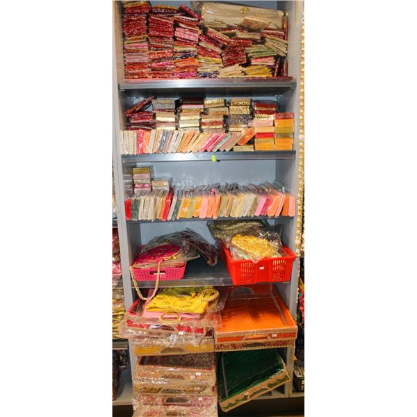 LARGE LOT OF ASSORTED HANDBAGS & MORE