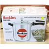 Image 1 : HAWKINS 8L TALL PRESSURE COOKER