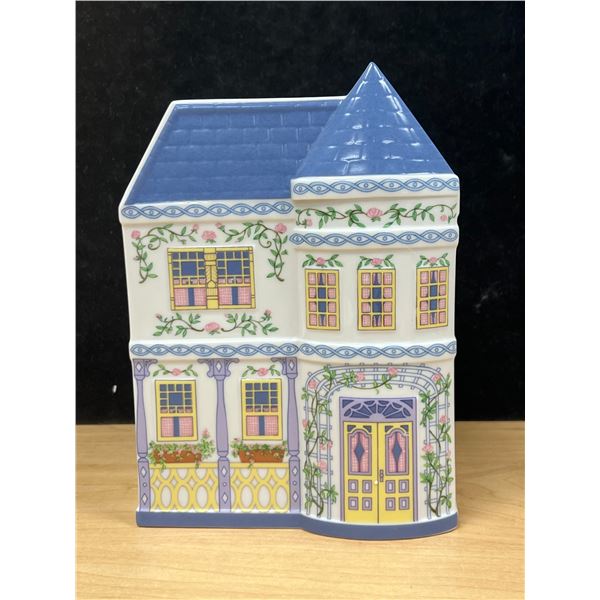 The Lenox Village Fine Porcelain Planter
