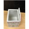Image 4 : The Lenox Village Fine Porcelain Planter