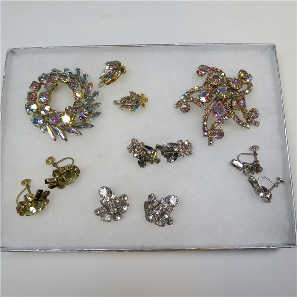 Vintage CONTINENTNAL jewelery lot - see description and photos