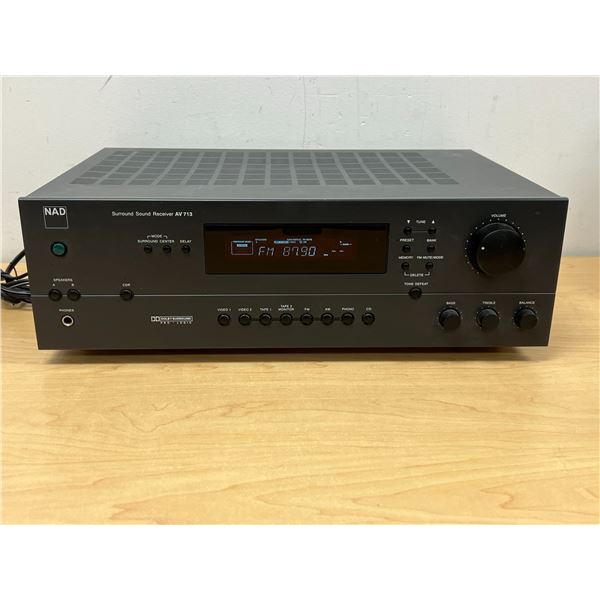 NAD Surround Sound Receiver AV 713 - see all photos, not tested