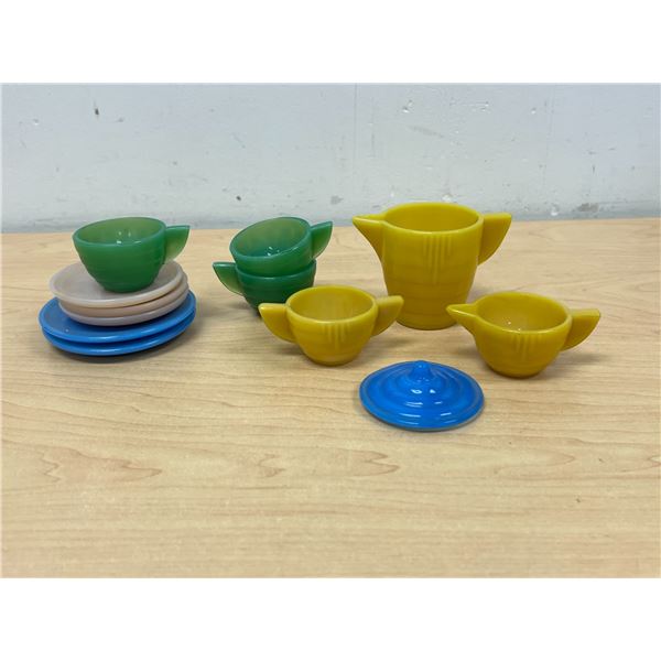 Vintage Deco Agate Glass Childs Dishes - lot of 12 - see photos