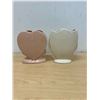Image 4 : 2 Hull USA Art Pottery Vases - 6.5"T