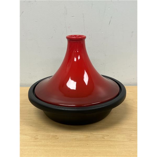 Le Creuset (France) Cast Iron Base Tagine - some use Approx: 10.75"W 8.5"T