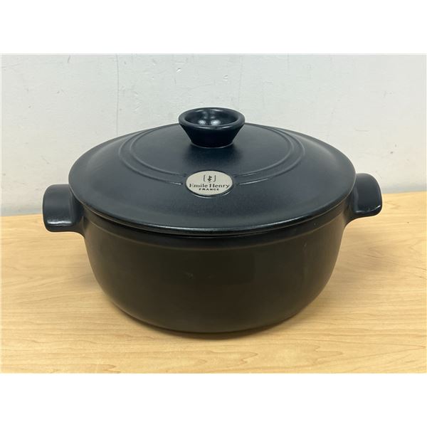 Emile Henry (France) Ceramic 4.2 Qt. Dutch Oven - some use, see photos