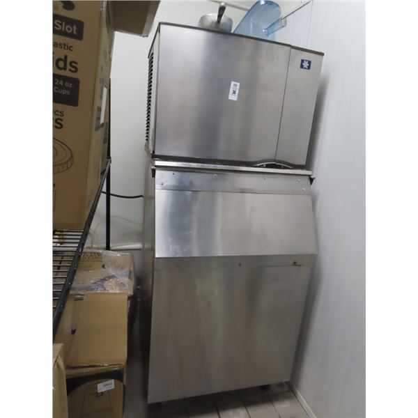 Manitowoc Approx. 750 Lb. Cap. Ice Machine