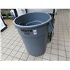 Image 1 : 4-Large Brute Waste Cans - 4 X $