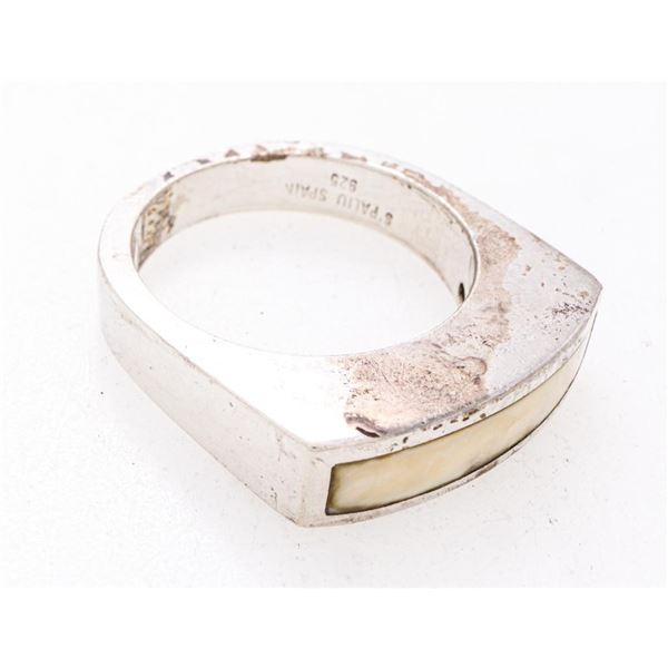 925 Sterling Silver Ring w/ Mother of Pearl