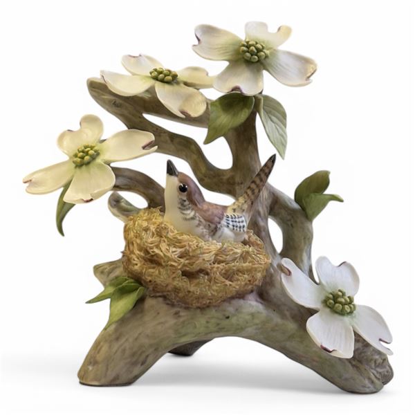 CYBIS - WOOD WREN WITH DOGWOOD