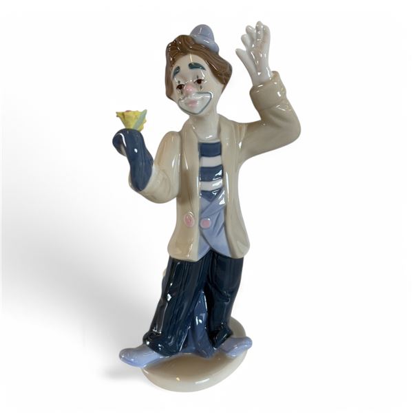 PAUL SEBASTIAN - CLOWN PLAYING VIOLIN FIGURINE
