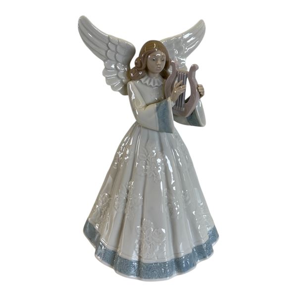 LLADRO - HEAVENLY HARPIST