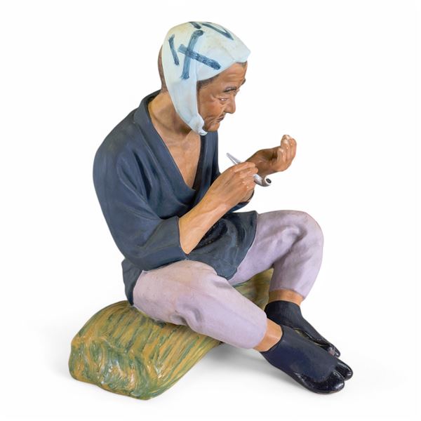 GUY WITH A PIPE FIGURE