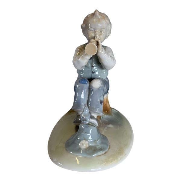 METZLER AND ORTLOFF - BOY WITH HORN FIGURE