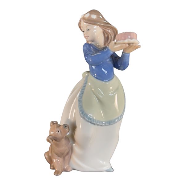 NAO / LLADRO - PUPPYS BIRTHDAY
