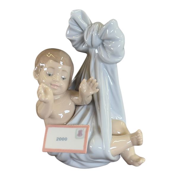LLADRO - BABY YEAR 2000 FIGURE A