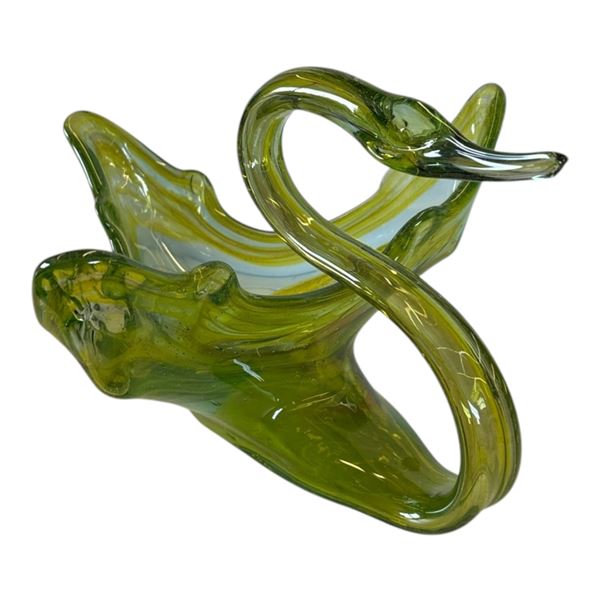 GLASS ART - GREEN SWAN