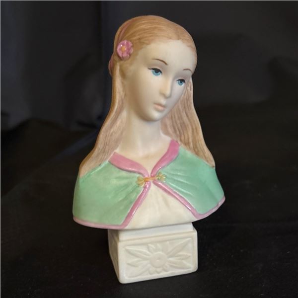 ISPANKY - SERENITY BUST