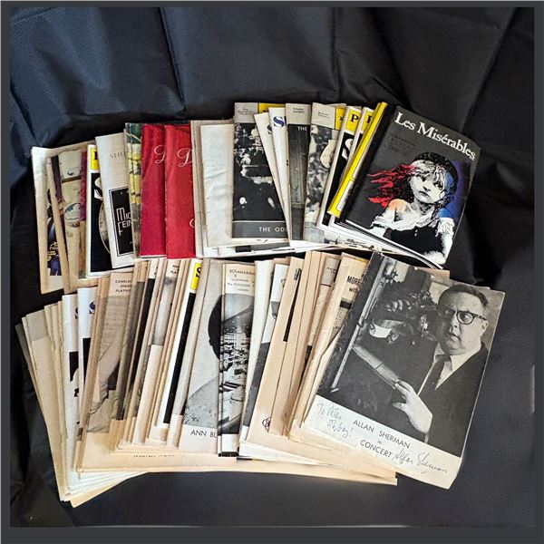 LOT OF SHOWBILL AND MUSICALS PROGRAMS
