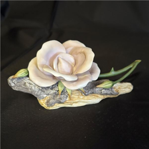 BOEHM - BONE PORCELAIN ROSE