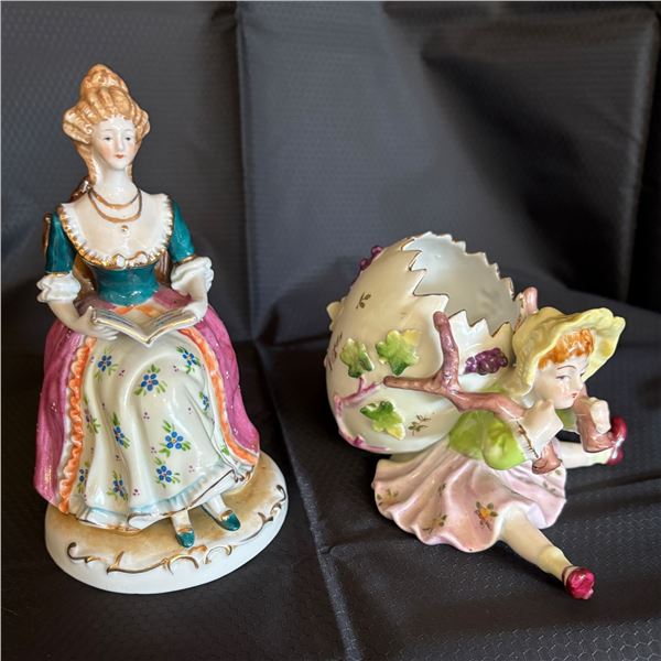 LOT OF TWO VINTAGE PORCELAIN FIGURES