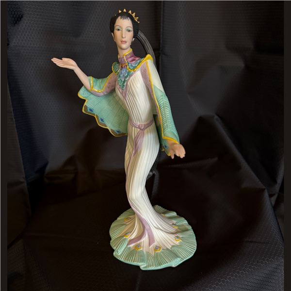 LENOX - THE PEACOCK MAIDEN