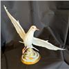 Image 1 : BOEHM - GLOBAL PEACE DOVE