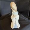 Image 1 : LLADRO - VIRGIN MARY