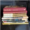 Image 1 : LOT OF 9 THOMAS KINKADE BOOKS