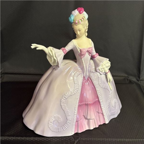 FRANKLIN PORCELAIN - MARIANNE THE MINUET