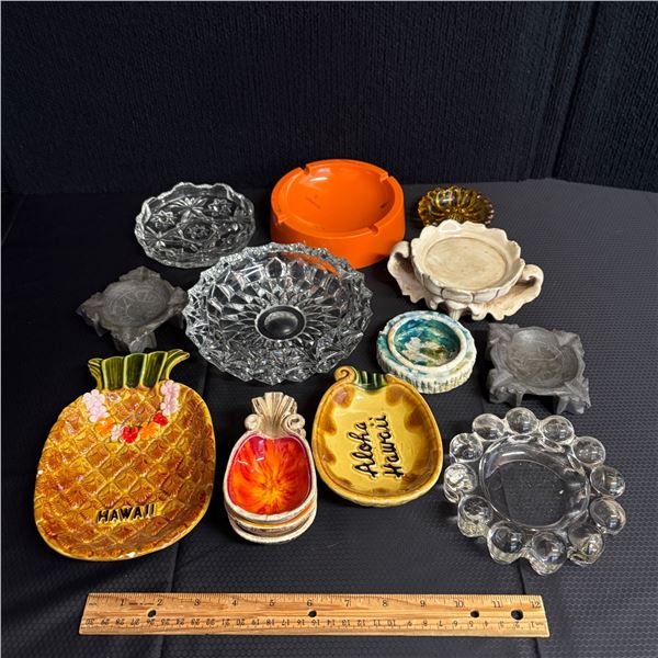 LOT OF USED ASHTRAYS